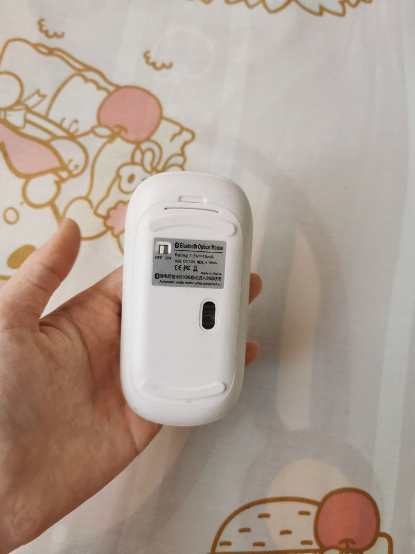 Mouse Bluetooth （分類：電腦滑鼠及相關產品）位於 Hong Kong。 由 nananth 提交（商品編號 1368445853，圖片 2）。簡介： 。