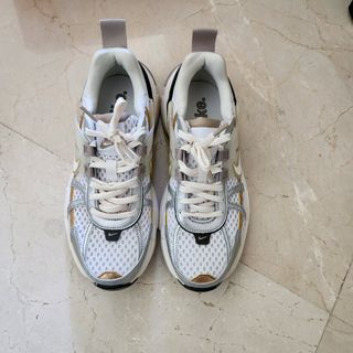 (Category: ) located in . Submitted by sharma1612 (Listing ID 1368448921, Image 1). Description: .