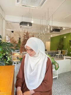 (Category: ) located in . Submitted by fazemdilda (Listing ID 1368502751, Image 1). Description: .