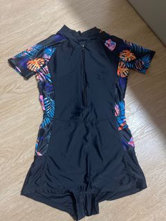 (Category: ) located in . Submitted by joyousbuys (Listing ID 1368564532, Image 1). Description: .