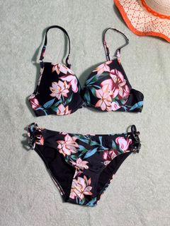 (Category: ) located in . Submitted by rojune (Listing ID 1368555297, Image 1). Description: .