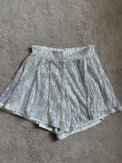 (Category: ) located in . Submitted by gabsgoods (Listing ID 1368432470, Image 1). Description: .