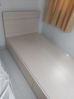 （分類：）位於 。 由 erdm01087 提交（商品編號 1368420634，圖片 1）。簡介： 。