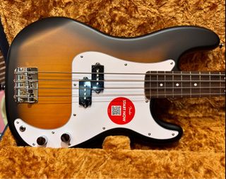 (Category: ) located in . Submitted by JamcrewMusicStudio (Listing ID 1368404732, Image 1). Description: .