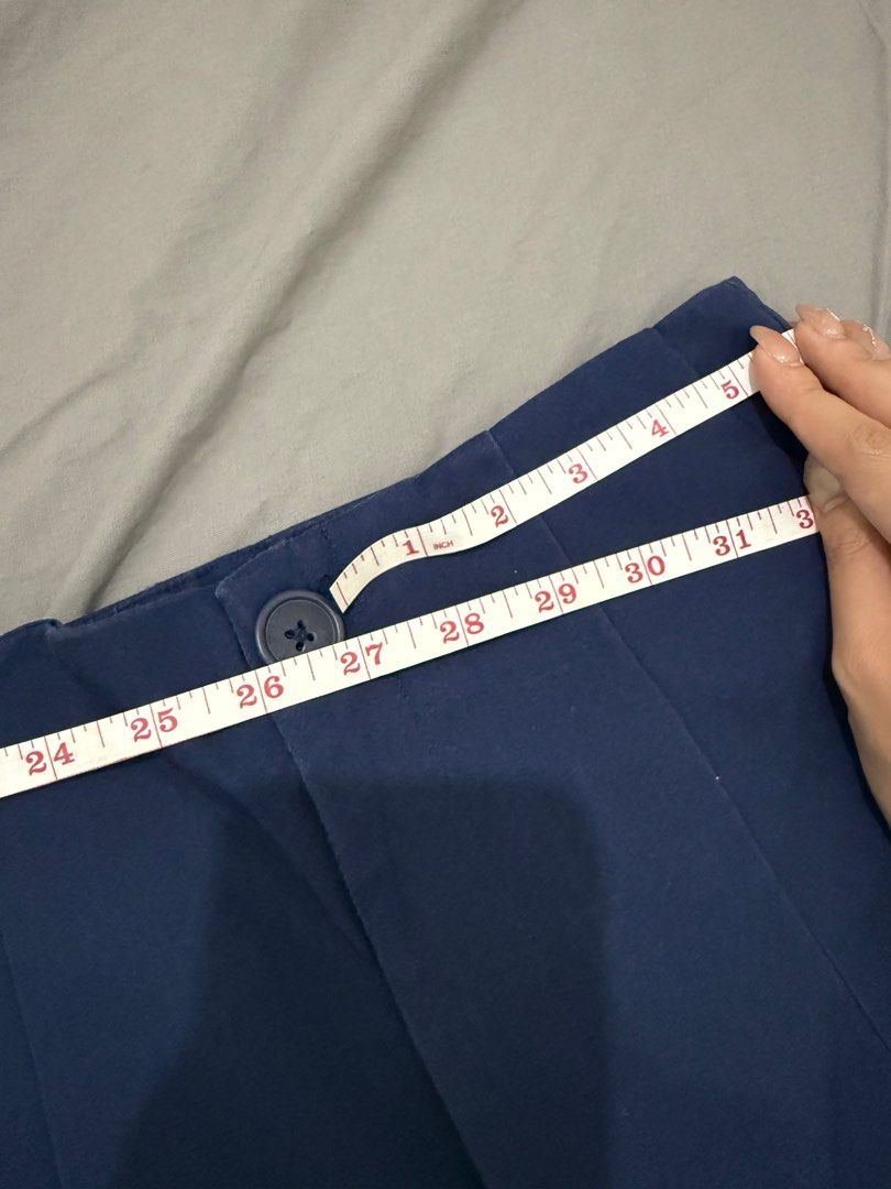 STRADIVARIUS Blue Wide-Leg Trousers (Category: Other Bottoms) located in Pasay City. Submitted by nh.declutter (Listing ID 1359023302, Image 3). Description: PLEASE READ: - Posted price is LAST PRICE. Lowballers will not be entertained. - No when worn pictures. - Item color may vary slightly due to lighting. - All items LISTED WITH BRANDS are GUARANTEED AUTHENTIC and bought by the seller either from the website of the said brand or from the mall.