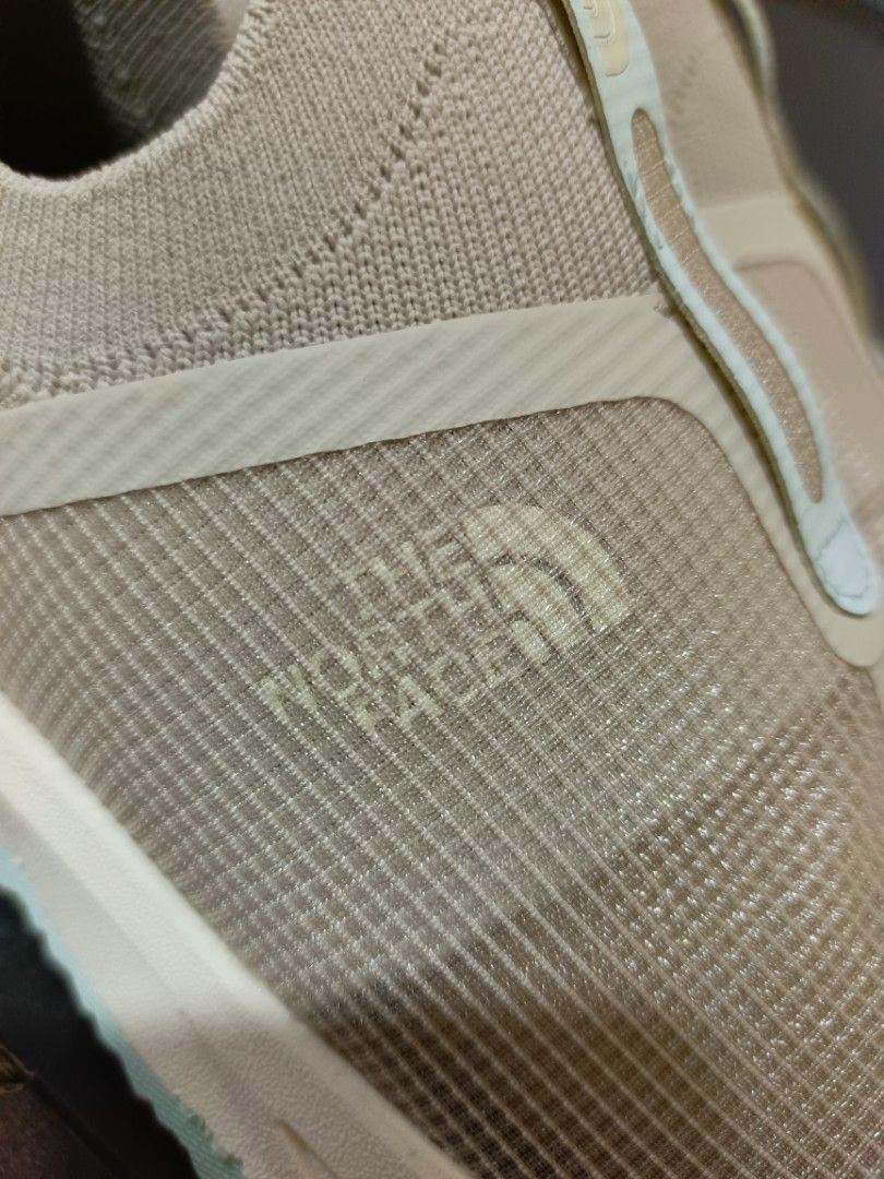 The North Face Flypack Moc Women's (Category: Sneakers) located in Quezon City. Submitted by mewik05 (Listing ID 1368522746, Image 3). Description: The North Face Flypack Moc For Sale Only! Price: ₱3,500 Location: Road 3 Project 6 Q.C Size: WOMEN'S US7 | UK5 | 24CM Brand New with Box.