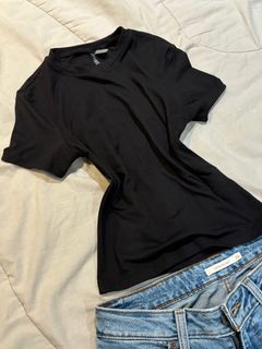 (Category: ) located in . Submitted by bellelovied (Listing ID 1368551199, Image 1). Description: .
