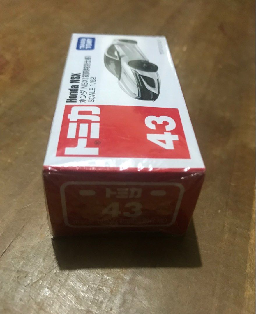 Tomica 2016 Honda NSX (NC1) White (Category: Vehicle & Diecast Models) located in Manila. Submitted by loop1_gaijin (Listing ID 1368564931, Image 3). Description: - Tomica No.43 Honda NSX (2016) - Still Mint in a sealed package condition - White in color (First Edition) - Meet ups at Glorietta or Greenbelt Makati Malls only - Shipping option is OK - Buyer will handle the shipping fee.