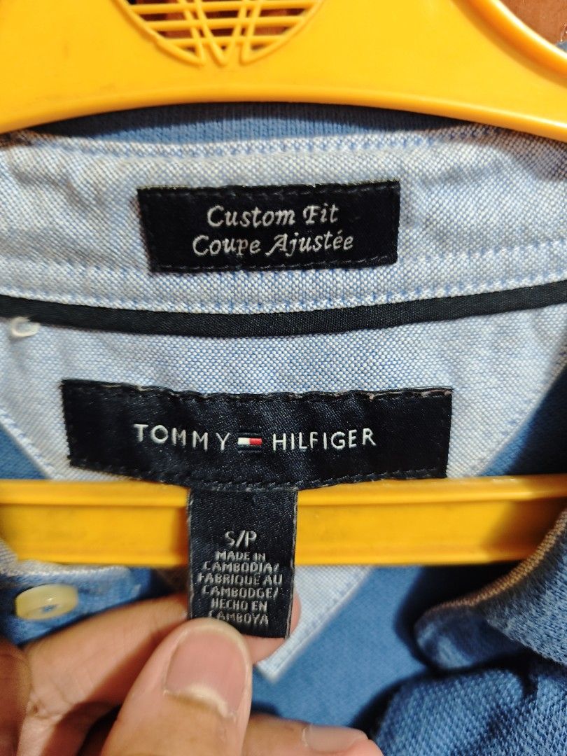 Tommy Hilfiger Polo Shirt (Category: Tshirts & Polo Shirts ) located in Los Banos. Submitted by Luvs11 (Listing ID 1368474852, Image 2). Description: 250 only original Tommy Hilfiger Size: Small/Petite Good as new, no issues Rfs: Maliit sa akin Open for meet ups around Los Baños-Calamba Laguna Open for shipping via: j&t express.