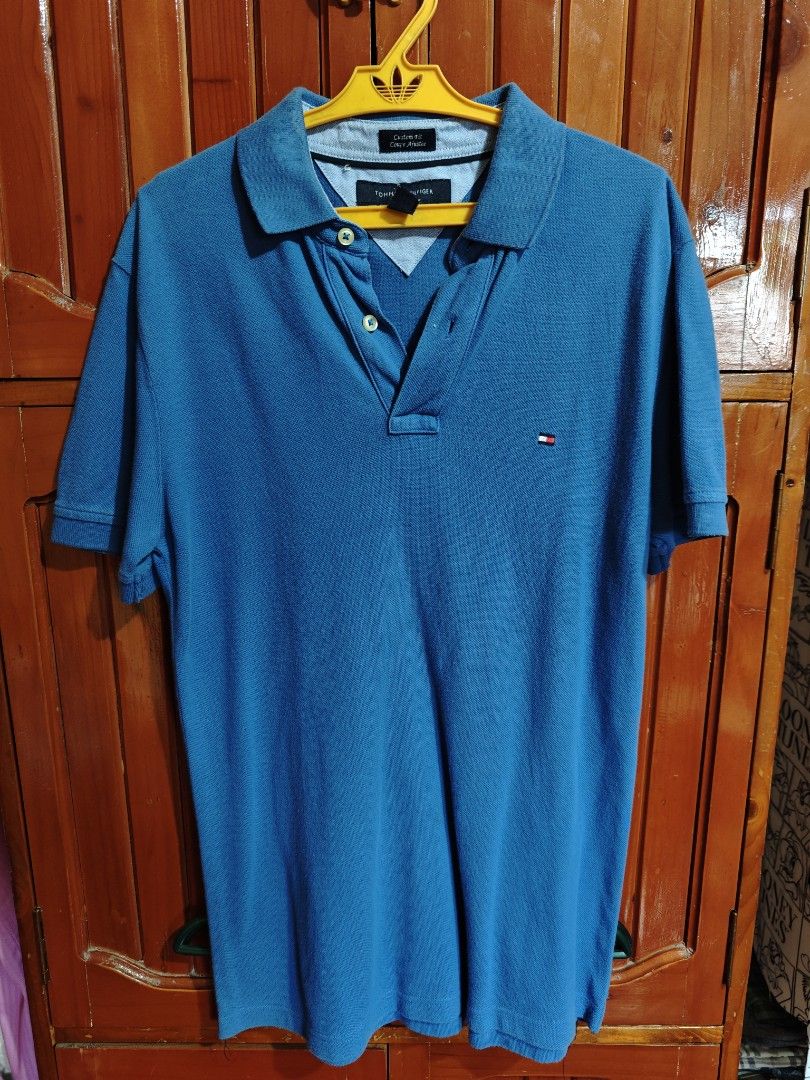 Tommy Hilfiger Polo Shirt (Category: Tshirts & Polo Shirts ) located in Los Banos. Submitted by Luvs11 (Listing ID 1368474852, Image 1). Description: 250 only original Tommy Hilfiger Size: Small/Petite Good as new, no issues Rfs: Maliit sa akin Open for meet ups around Los Baños-Calamba Laguna Open for shipping via: j&t express.