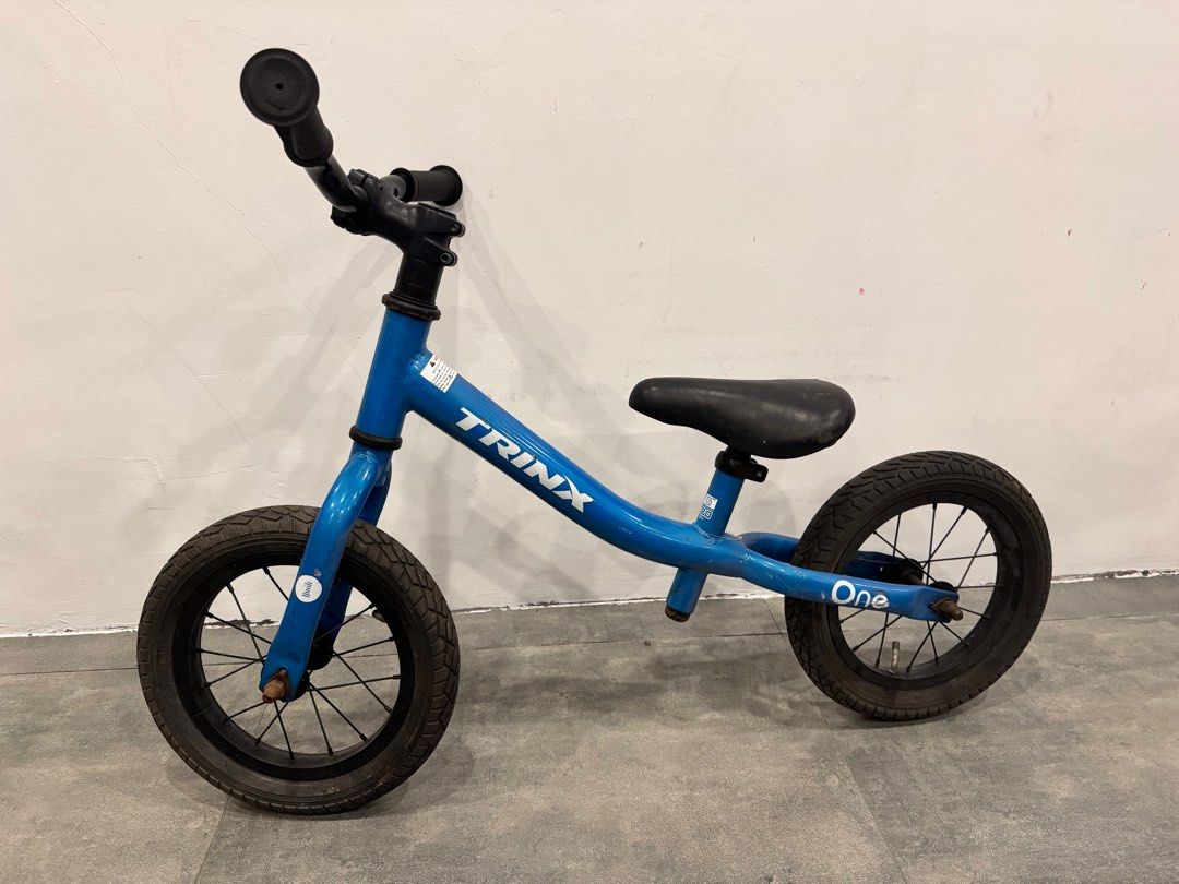 Trinx Trainer Bike (Category: Bicycles) located in Quezon City. Submitted by itsmenheck (Listing ID 1368416683, Image 1). Description: .