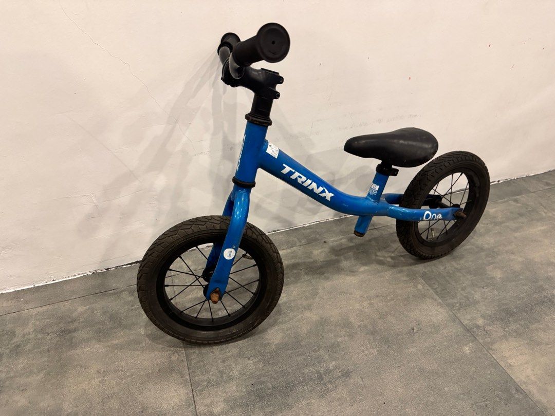 Trinx Trainer Bike (Category: Bicycles) located in Quezon City. Submitted by itsmenheck (Listing ID 1368416683, Image 2). Description: .