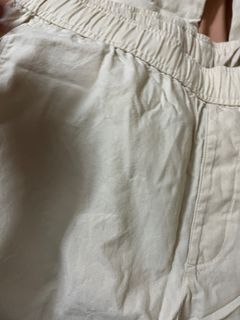 (Category: ) located in . Submitted by aininur03 (Listing ID 1368531447, Image 1). Description: .