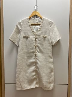（分類：）位於 。 由 iamusagixd 提交（商品編號 1366323263，圖片 1）。簡介： 。