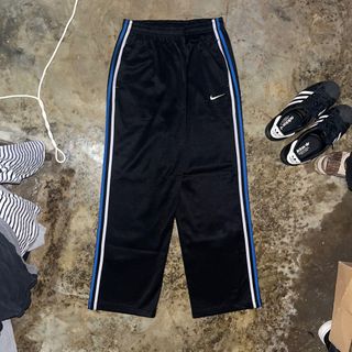 (Kategori: ) berada di . Dikirim oleh taufiqfaja82945 (ID iklan 1368505255, Gambar 1). Deskripsi: .