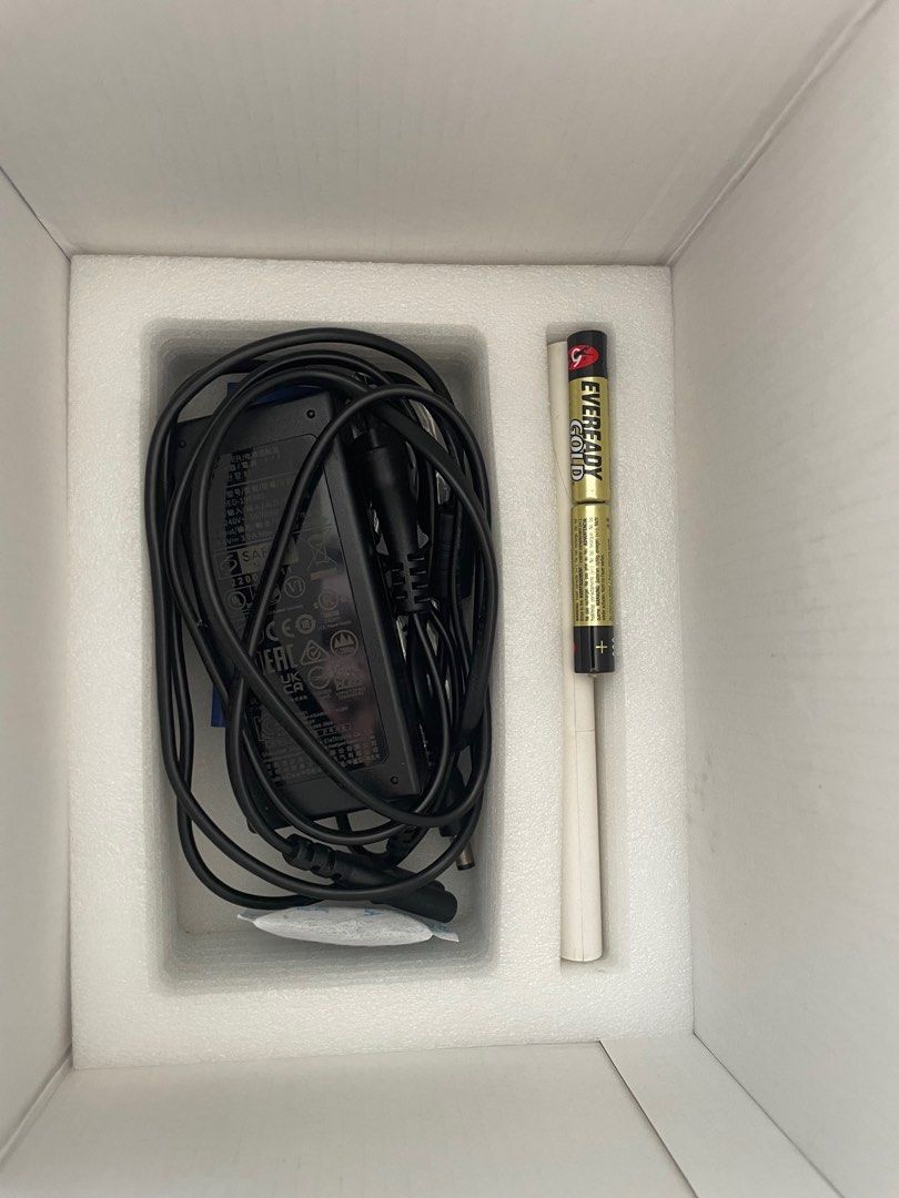 Wanbo T2 Max (Category: Projectors) located in Cagayan de Oro. Submitted by closetcleanupppp (Listing ID 1368442915, Image 3). Description: With complete inclusions.