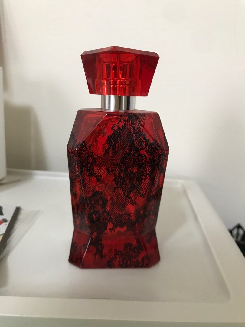 バドゥサンプロデュースドバイヨシキオードパルファム バトゥサン