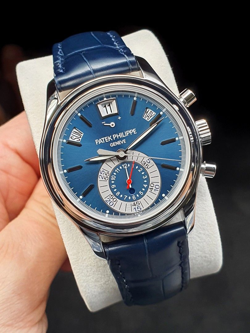 [NOS! 100% UNPOLISHED!] Patek Philippe Annual Calendar Chronograph 5960P (Blue Dial) (Category: Watches) located in Singapore. Submitted by horofan (Listing ID 1368504737, Image 3). Description: Up for sale is a discontinued Patek Philippe Annual Calendar Chronograph 5760P-015! See images of the actual watch. Watch is unworn and hence remains unpolished - the overall original case profile is completely preserved. Watch is authenticated in Geneve 