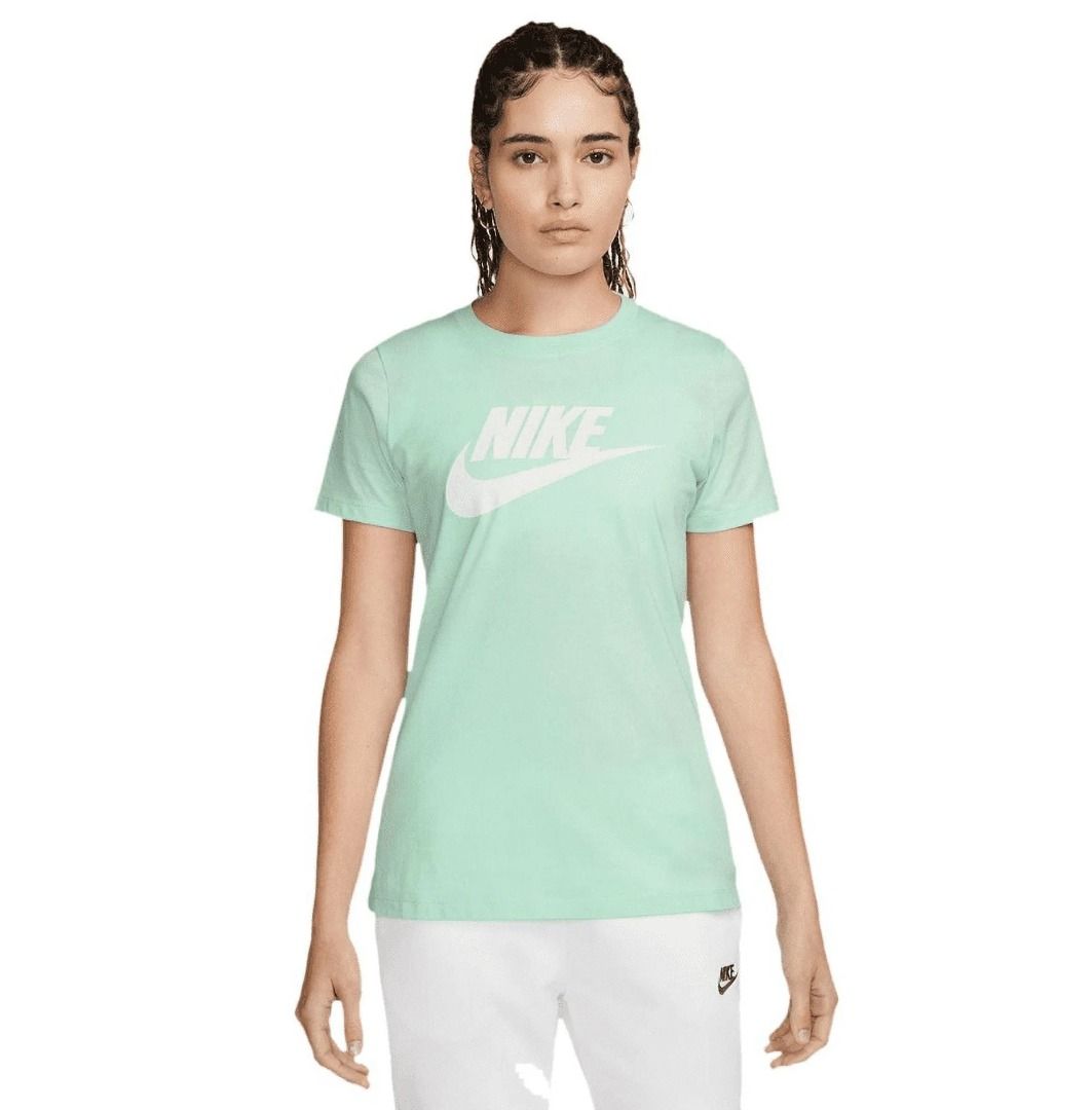 2025013 Original Nike the tees small (Category: Blouses) located in Rizal. Submitted by candysturtles (Listing ID 1368605183, Image 1). Description: LAST PRICE POSTED CLEARANCE SALE ALREADY UP TO 50% off STORE PRICE: 1500 BRAND: Nike Authentic / original CONDITION: Brand New with tag COLOR: CLOSURE: DESCRIPTION: Brand new FLAWS: None item is brand new Kindly refer to pics posted for detailed condition of the item MOP: BDO/ gcash SHIPPING INFO: La