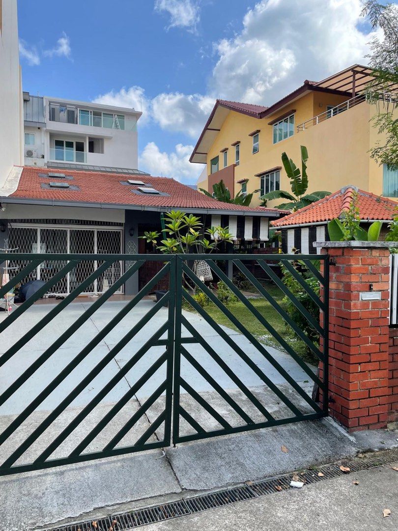 24 Jalan Pelatok East View Garden63109199363841111