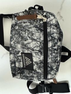 （分類：）位於 。 由 oloww 提交（商品編號 1368699681，圖片 1）。簡介： 。