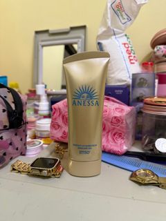 Anessa Perfect UV Sunscreen Gel SPF 50+ 90g
