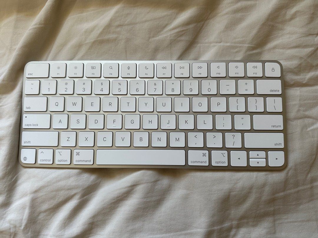 Magic Keyboard（テンキー付き）英語（US）スペースグレイ Apple Magic Keyboard テンキー付き 英語(US) MRMH2LL/A