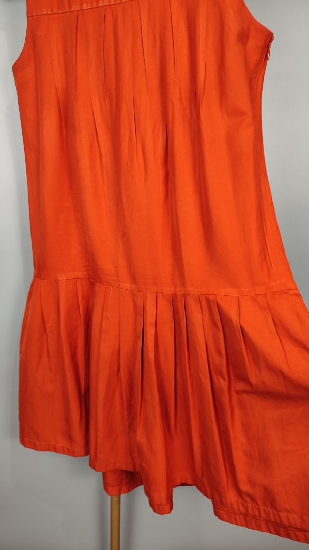 AUTHENTIC UNIQLO + JIL SANDER DRESS (Category: Luxury Apparel) located in Baguio. Submitted by binibibi (Listing ID 1368748966, Image 3). Description: AUTHENTIC UNIQLO + JIL SANDER DRESS (VERY GOOD CONDITION) MEDIUM.