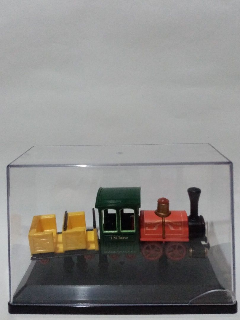 Big Thunder Mountain Railroad (Category: Vintage Collectibles) located in San Pedro. Submitted by 0bennyfitus0 (Listing ID 1368607321, Image 3). Description: Disney World Big Thunder Mountain Railroad Disney Theme Park Exclusive Vintage In excellent condition for its vintage age. Aside from small crack in corner of display case. Train set in excellent condition. What you see is what you get..