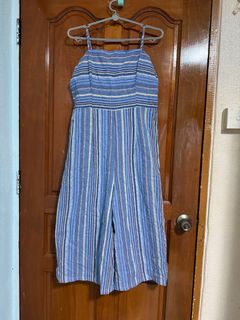 (Category: ) located in . Submitted by lynnlin97 (Listing ID 1368714511, Image 1). Description: .