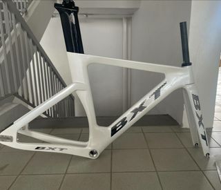 (Category: ) located in . Submitted by bikehorizon (Listing ID 1368680982, Image 1). Description: .