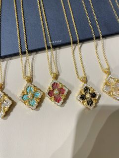 (Category: ) located in . Submitted by mainjewelry (Listing ID 1368741261, Image 1). Description: .