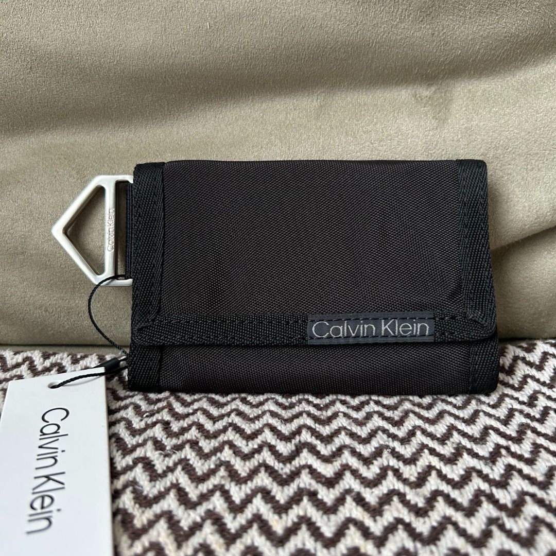 Calvin Klein Wallet (Category: Luxury Bags & Wallets) located in Paranaque City. Submitted by wolfhill (Listing ID 1368748402, Image 1). Description: 100% brand new and authentic from the USA!.