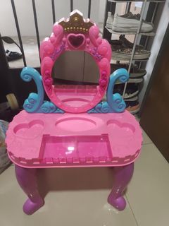 (Category: ) located in . Submitted by yaobuyao (Listing ID 1368628449, Image 1). Description: .