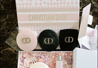 (Category: ) located in . Submitted by crazyforcosmetics (Listing ID 1202006226, Image 1). Description: .