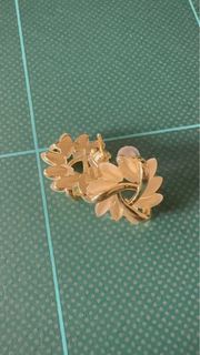 (Category: ) located in . Submitted by crafteryme_ (Listing ID 1368674411, Image 1). Description: .