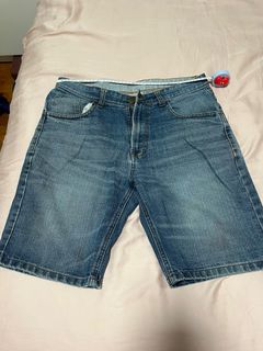 (Category: ) located in . Submitted by user191024 (Listing ID 1368740119, Image 1). Description: .