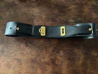 由 mluck430 (刊登 ID 1368589859，圖片 1) 提交，位於 的 (類別：)，說明：。