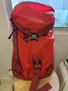 （分類：）位於 。 由 aslam1630 提交（商品編號 1368627735，圖片 1）。簡介： 。