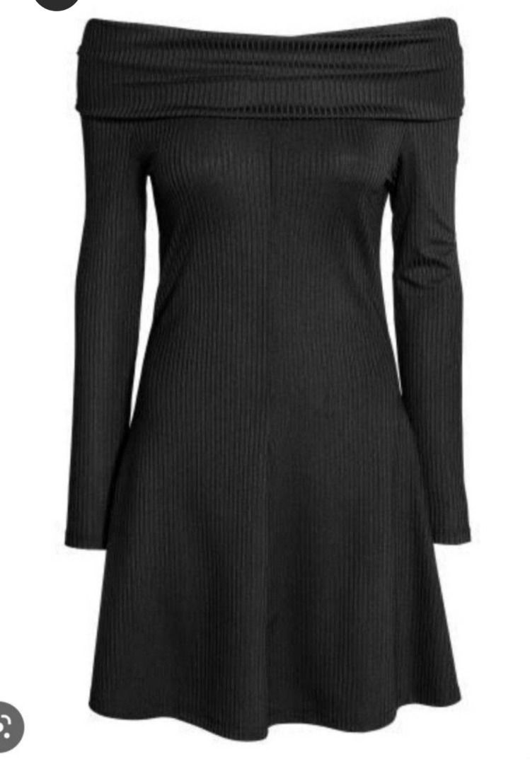 H&M Black off-shoulder dress (Category: Dresses) located in Victoria. Submitted by withlovesue (Listing ID 1368582164, Image 3). Description: Description: Black off-shoulder dress Size: M Price: Php200.00 Brand: Divided by H&M Condition: Like new Color: Black RFS: Decluttering PAYMENT CHANNELS • Gcash • Maya • BDO DELIVERY METHODS • J&T / LBC • Payment first for the item/s and shipping fee • No rush shipping Location: Tarlac Please manage your ex