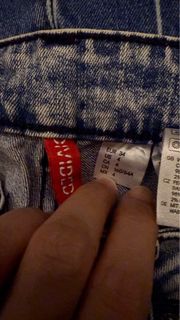 (Category: ) located in . Submitted by imcandycloset (Listing ID 1368669667, Image 1). Description: .