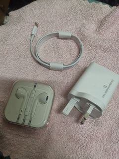 （分類：）位於 。 由 lawrencechiu238 提交（商品編號 1368733328，圖片 1）。簡介： 。