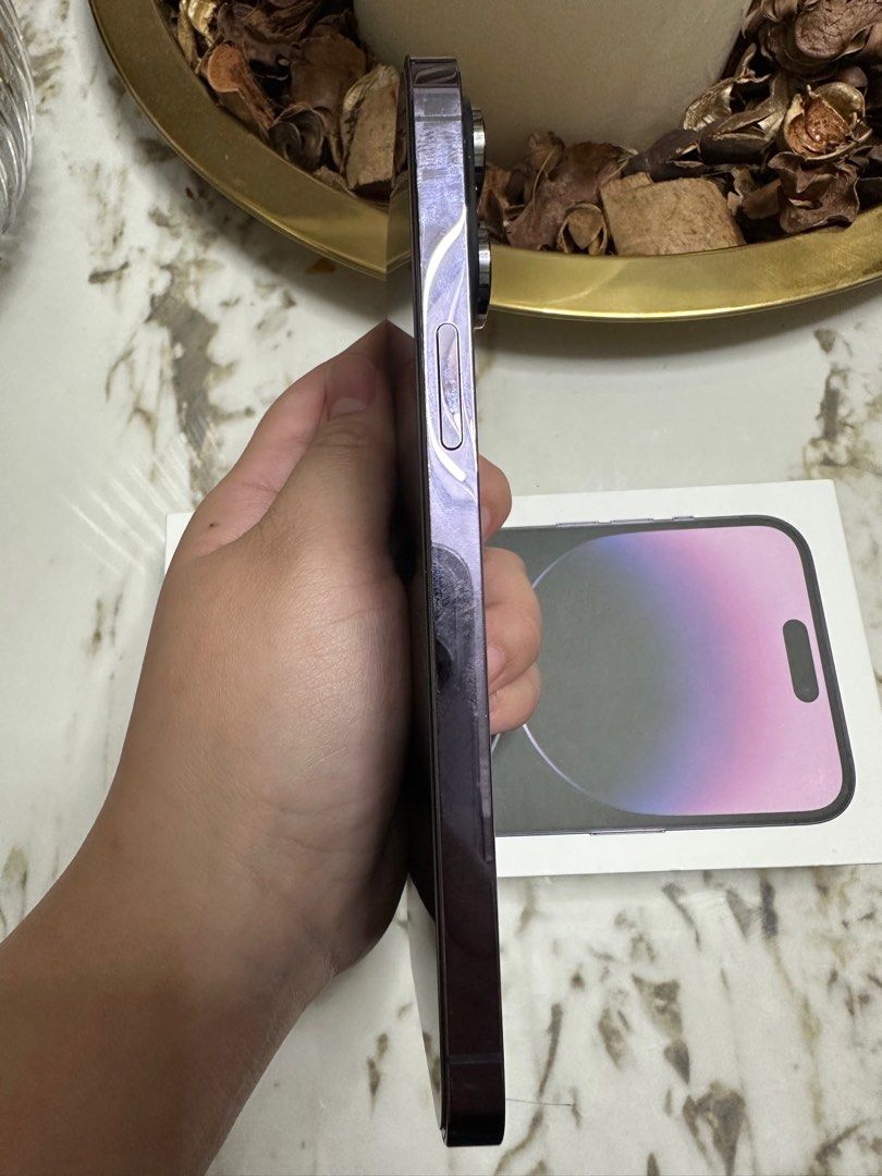 IPHONE 14 PRO MAX 128GB (Category: iPhone 14 Series) located in Manila. Submitted by fenellaeuniceee (Listing ID 1368611023, Image 3). Description: *Bought from Power Mac *No history of repair *Color: Deep Purple *Battery Health:84% *RFS:Phone Upgrade.