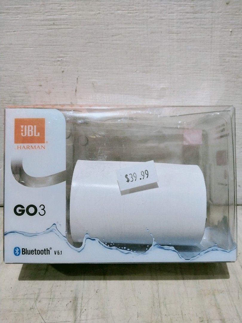 JBL Bluetooth speaker (Category: Portable Audio Accessories) located in Binan City. Submitted by scuteriztha (Listing ID 1368628060, Image 2). Description: Bluetooth speaker seldom used orig price 2k 1.5k only dm for interested 09554677103.
