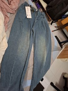 (Category: ) located in . Submitted by oddwind_569a34 (Listing ID 1368651902, Image 1). Description: .