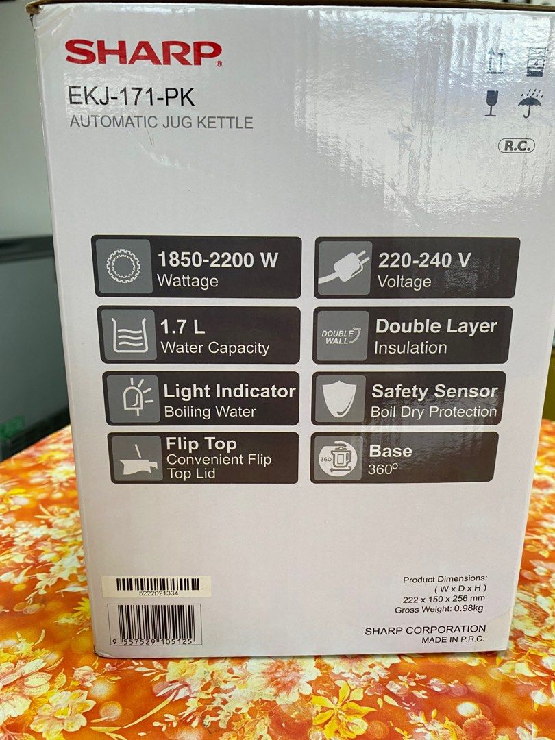Kettle - Sharp (Category: Kettles & Airpots) located in Kuala Lumpur. Submitted by tommy2903 (Listing ID 1368640296, Image 2). Description: Automatic Jug Kettle Reason to sell: Not using anymore Condition: 8/10 Warranty Card included. Prefer COD. Can check before buy. .