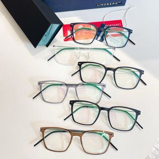 (Category: ) located in . Submitted by sunglasses.versionsale (Listing ID 1368663953, Image 1). Description: .