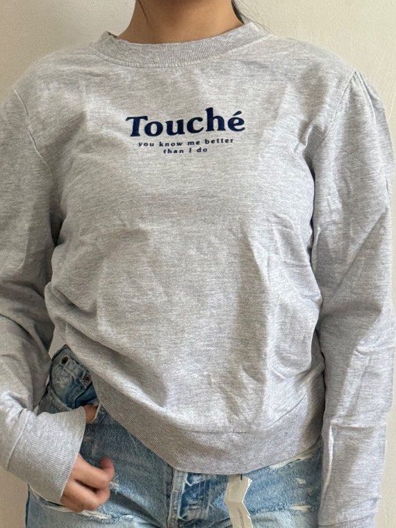 Mango Pullover - Size Small (Category: Longsleeves) located in Manila. Submitted by iwearclothingph (Listing ID 1368278684, Image 1). Description: Stretchable. Like new. Best for small-medium frames Model Height: 4'11" Model Size: B:32" W:26" H:36".