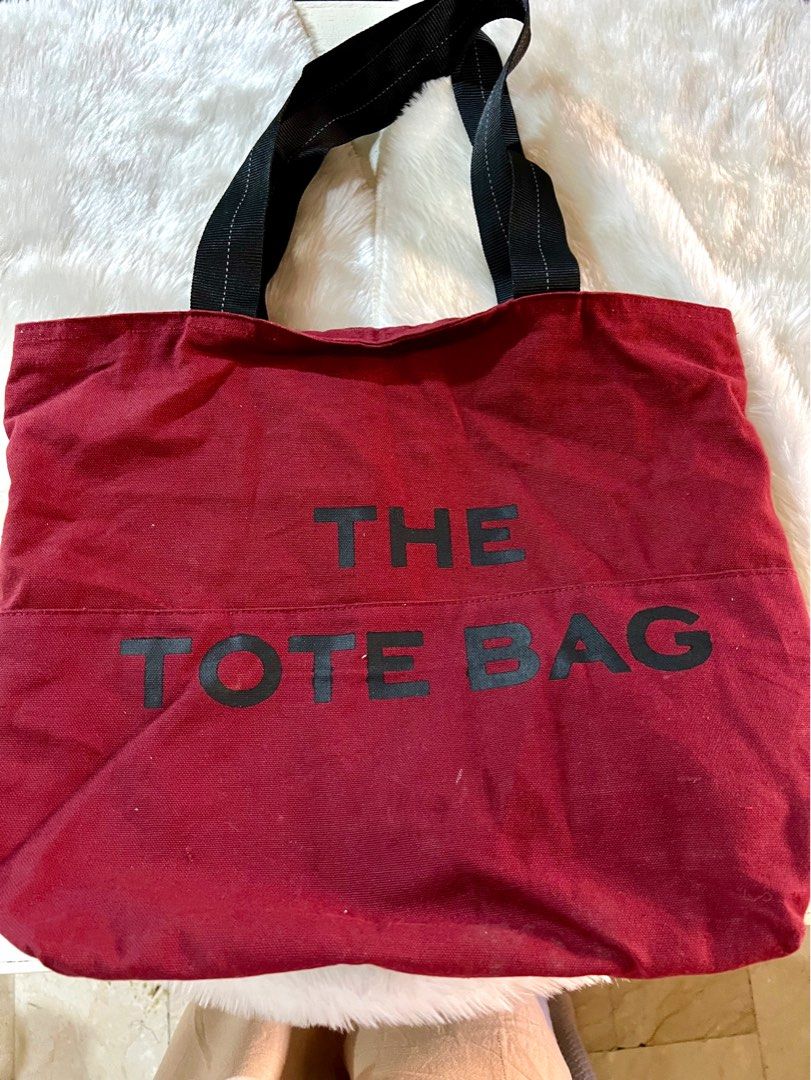 Marc Jacobs tote bag (Category: Tote Bags) located in Las Pinas. Submitted by iceedevclutter (Listing ID 1368675893, Image 1). Description: From jpn.