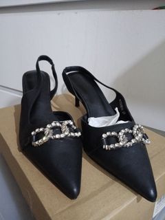 (Category: ) located in . Submitted by syafudgecloset (Listing ID 1368744833, Image 1). Description: .
